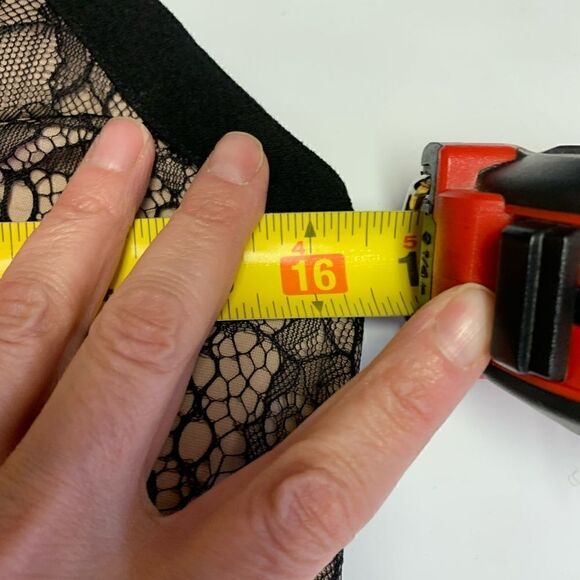 Heartloom Madelyn Black Cocktail Lacy Peplum Dress Size M - Picture 14 of 15